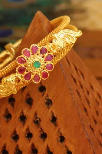 Gold platted peacock kada