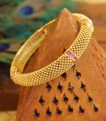 Gold platted bangle