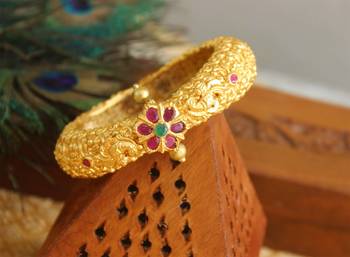 Gold platted openable kada 1