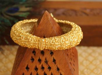 Gold platted openable kada 2