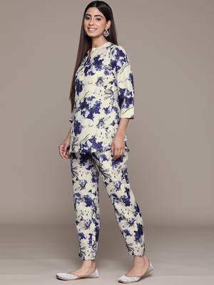 Ziyaa women's white chinon a-line kurta and palazzo set 4