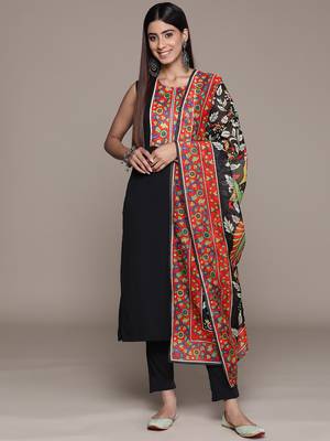 Ziyaa women's black crepe straight kurta, pant and dupatta set 1