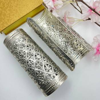 Silver oxidized beautiful classy look indian hand cuff antique rajasthani boho tribal hand jewelry for women jewelry 2
