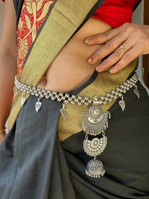 Oxidized silver kamarpatta waistbelt for women - elegant & stylish belly chain for weddings, other occasions - stunning 1