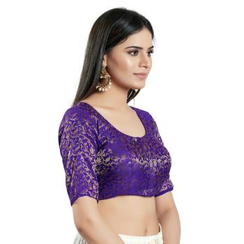 Padded Brocade Round Neck Blouse 3
