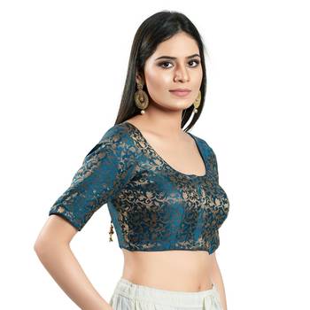 Padded Brocade Round Neck Blouse 3