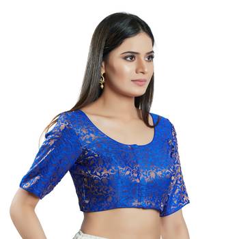 Padded Brocade Round Neck Blouse 3