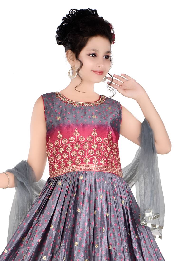 Aura pura crepe long grown kids dress with net dupatta