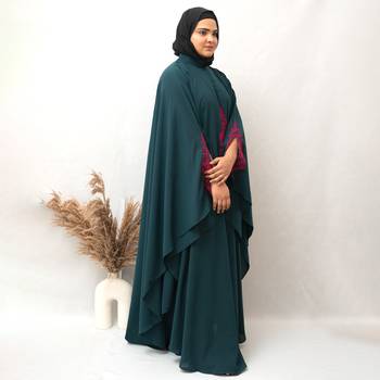 3 Boota Pink Embroidery Kaftan Abaya in Ramagreen Color With Hijab 4
