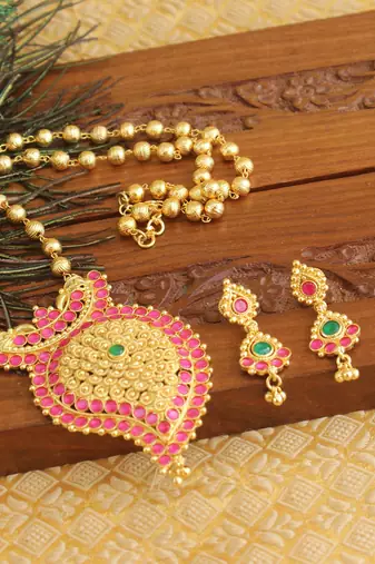 Gold platted mango necklace set