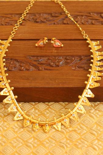 Kerala traditional talikoottam necklace set