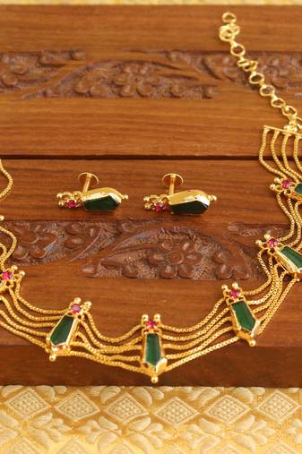 Kerala traditional nagapadam necklace set