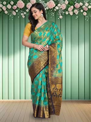 Green Printed Banarasi Silk Saree With Blouse 1