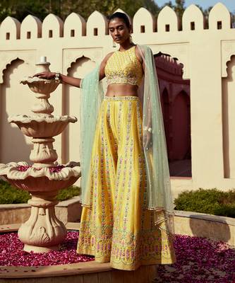 Blossom yellow plazzo set 1