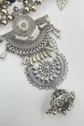Oxidized silver kamarpatta waistbelt for women - elegant & stylish belly chain for weddings, other occasions - stunning