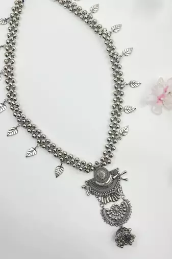 Oxidized silver kamarpatta waistbelt for women - elegant & stylish belly chain for weddings, other occasions - stunning