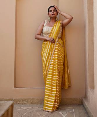Luna saree set 1