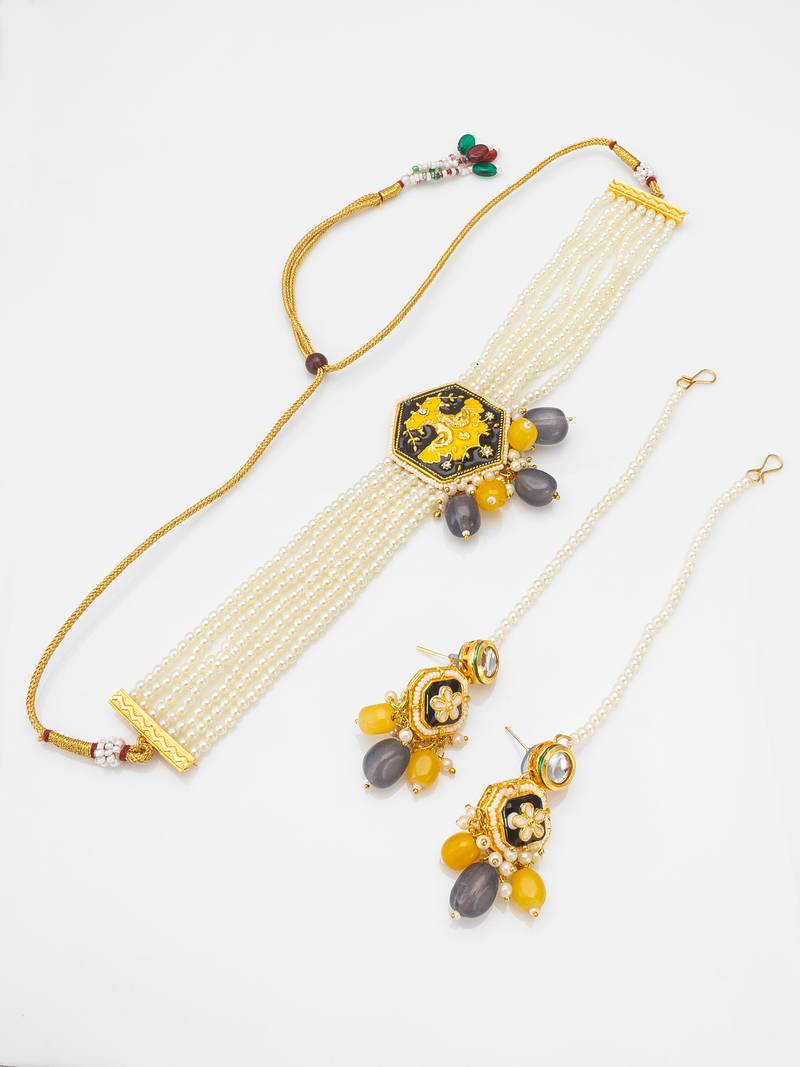 Latest multicolor choker necklace set with pair of earrings