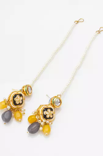 Latest multicolor choker necklace set with pair of earrings