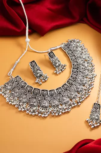 Latest trendy silver plated oxidised temple jewellery set
