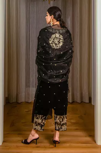 Embroidered Velvet Kurta Set