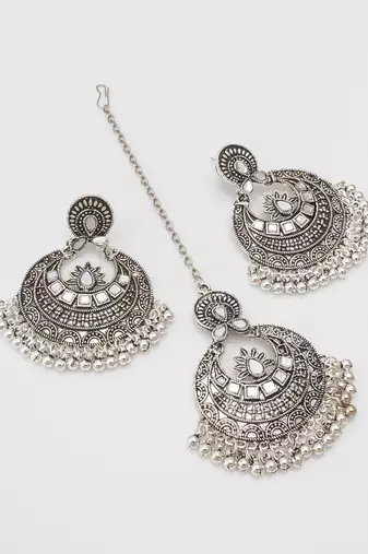 Latest trendy silver plated oxidised long chained jewellery set