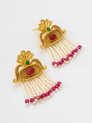 Latest gold plated handmade moti mala jewellery set with pair of matching earrings for women and girls 3
