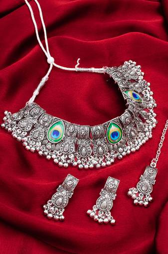 Latest trendy oxidised necklace set with pair of earrings & mangtikka