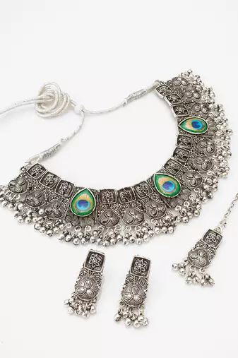 Latest trendy oxidised necklace set with pair of earrings & mangtikka