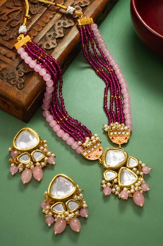 Pink and maroon color handmade kundan moti mala jewellery set with pair of earrings