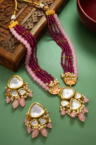 Pink and maroon color handmade kundan moti mala jewellery set with pair of earrings