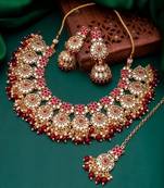 Multicolor beaded jewellery necklace-sets