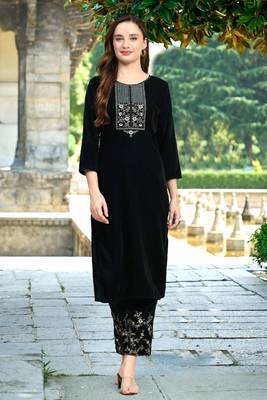 Teal Velvet Embroidery Kurta Pant with Dupatta 5