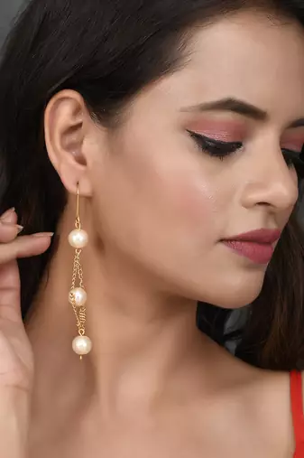 Gold plated pearl drop dangle earrings