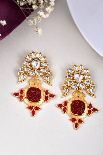 White kundan earrings