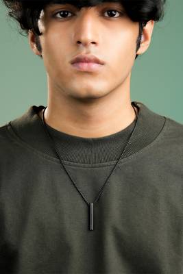 Urban edge necklace | pure stainless steel 1