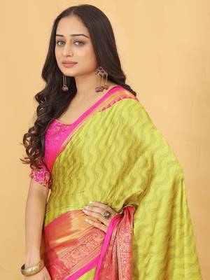 Lime Green Jacquard Cotton Silk Woven Saree With Blouse Piece 4