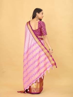 Peach Jacquard Cotton Silk Woven Saree With Blouse Piece 2