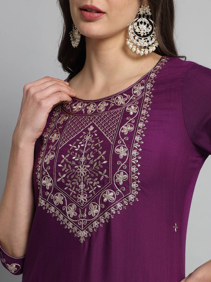 Wine Slub Cotton Fabric Straight Kurta, Pant and Dupatta Set