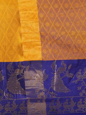 Gold Jacquard Cotton Silk Woven Saree With Blouse Piece 5