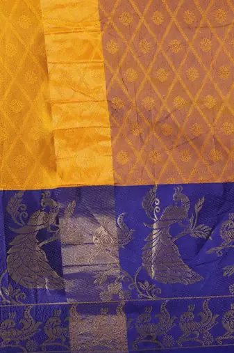 Gold Jacquard Cotton Silk Woven Saree With Blouse Piece