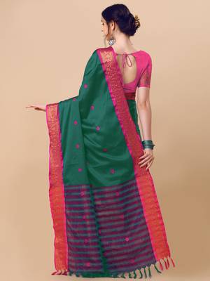 Green Jacquard Soft Aura Silk Woven Saree With Silk Blouse Piece 2