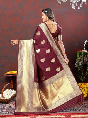 Women's latest design maroon color soft silk saree with blouse piece 3