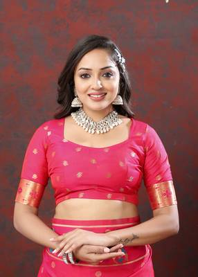 Women's latest design pink color paithani silk saree with blouse piece 4