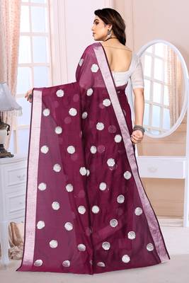 Magenta Sequince Embrodery Chanderi Silk Fancy Saree With Blouse 2