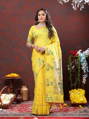 Women's latest design lightyellow color paithani silk saree with blouse piece 5