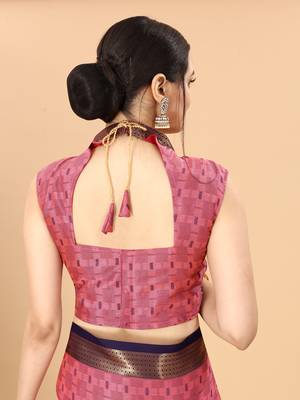 Light Pink Woven Checks Work Cotton Silk Dharmavaram Saree 4