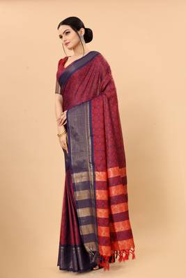 Red Woven Checks Work Cotton Silk Dharmavaram Saree 3