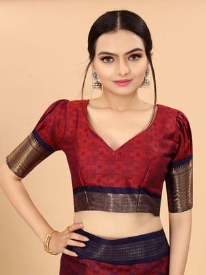 Red Woven Checks Work Cotton Silk Dharmavaram Saree 4