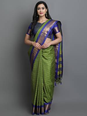 Dark Green Woven Cotton Silk Dharmavaram Silk Blend Saree With Blouse 1